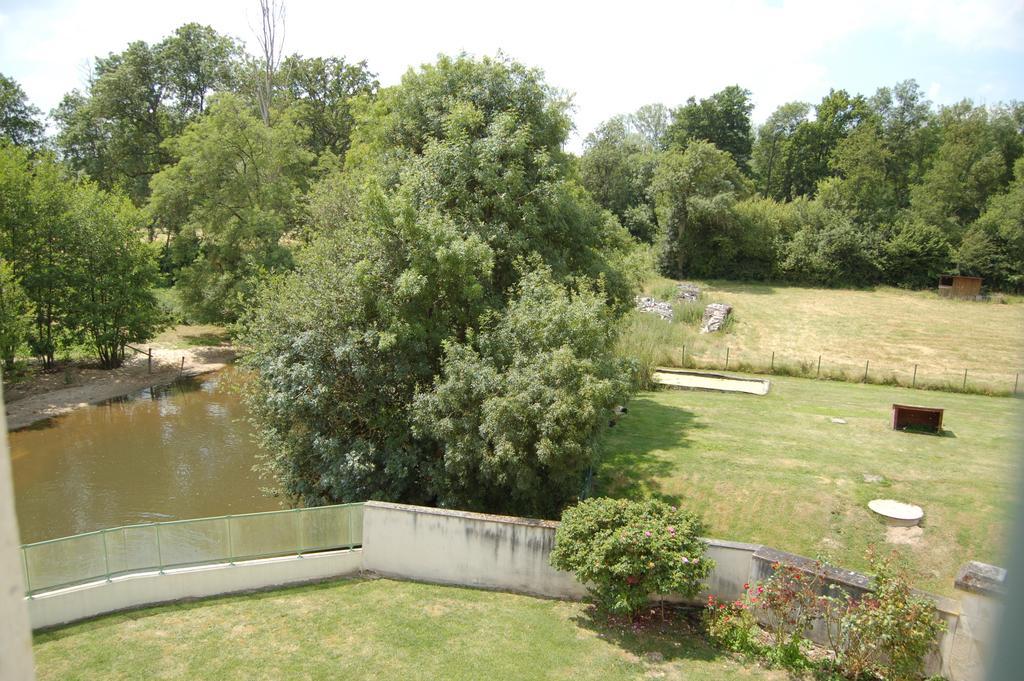 Le Moulin Neuf Bed and Breakfast Vignoux-sur-Barangeon Rum bild
