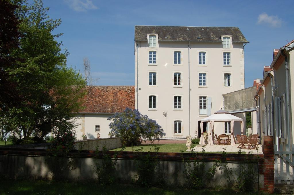Le Moulin Neuf Bed and Breakfast Vignoux-sur-Barangeon Exteriör bild